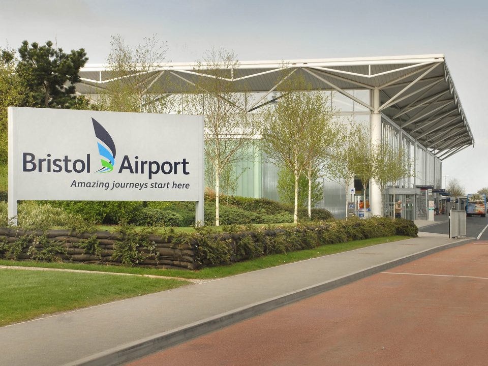 Bristol Airport - Simply Park and Fly